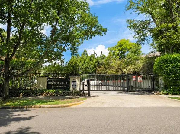 57 Hanover Cir S APT 114, Birmingham, AL 35205