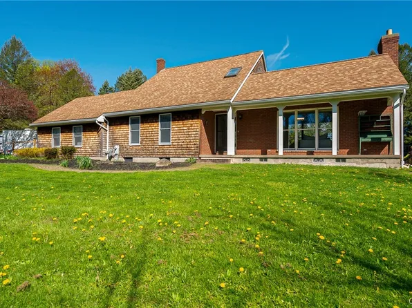 6025 Meeker Hill Rd, La Fayette, NY 13084