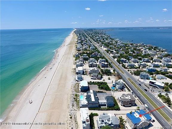 4th image of 1097 Long Beach Blvd #A