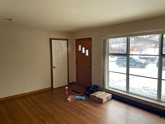 Upstairs living/ entry room