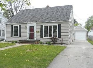 1825 N Harriman St, Appleton, WI 54911