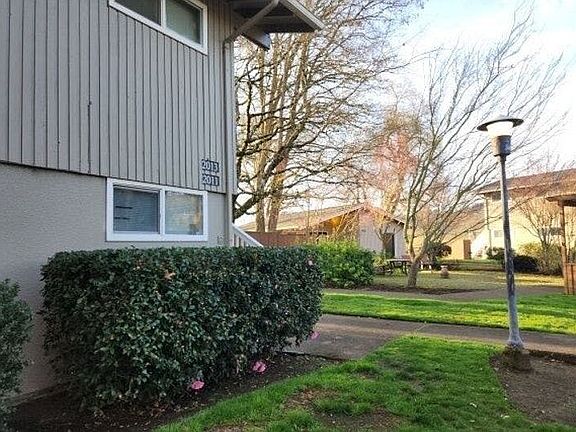 3rd image of 2011 W 14th Pl