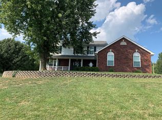 701 Loretta Dr, O'Fallon, MO 63366