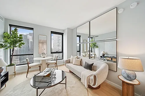 567 Fulton St #16A Photo 1