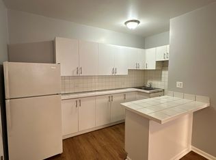 4241 N Kenmore Ave #313, Chicago, IL 60613