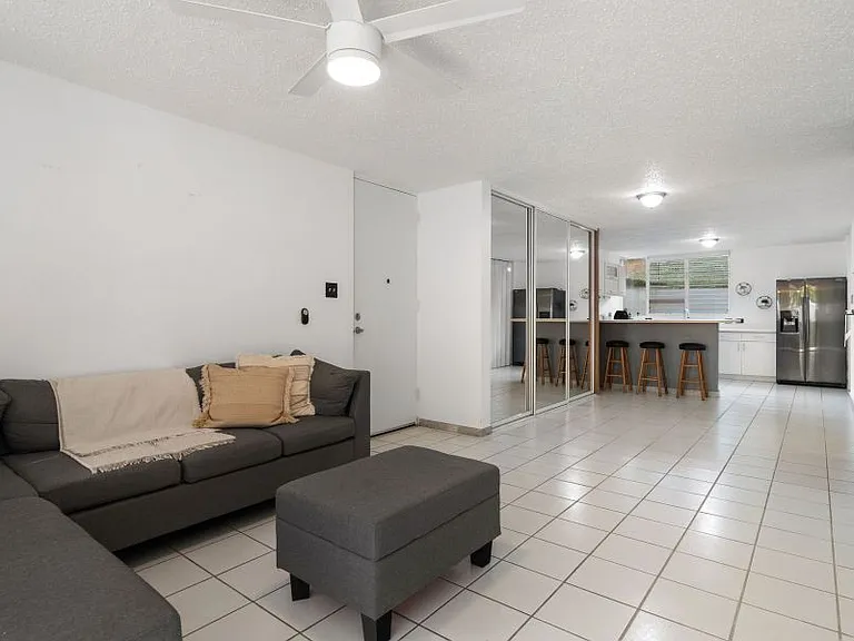 Cond Aventura 350 Via Aventura Apt 6201 — Photo 3