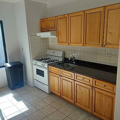 2nd image of 3616 30th Ave #3