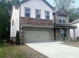 1935 Wellston Dr, Lawrenceville, GA 30043