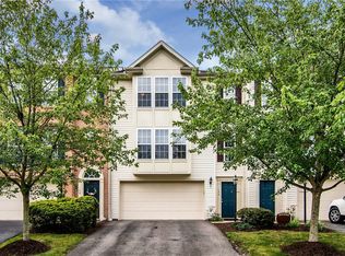 150 Southern Valley Ct, Mars, PA 16046
