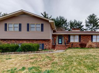 1600 Valley Dr, Madisonville, KY 42431