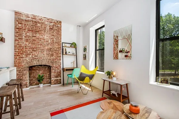 Rented by Bold New York | media 15
