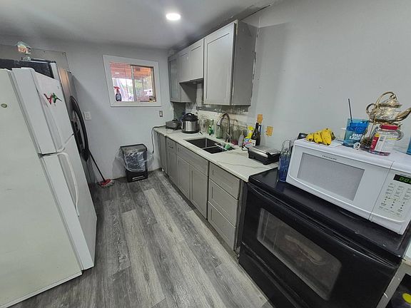 4th image of 3301 58th Ave N Lot 313