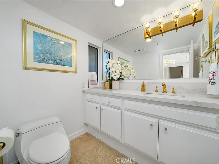 67 Sea Island Dr — Photo 9