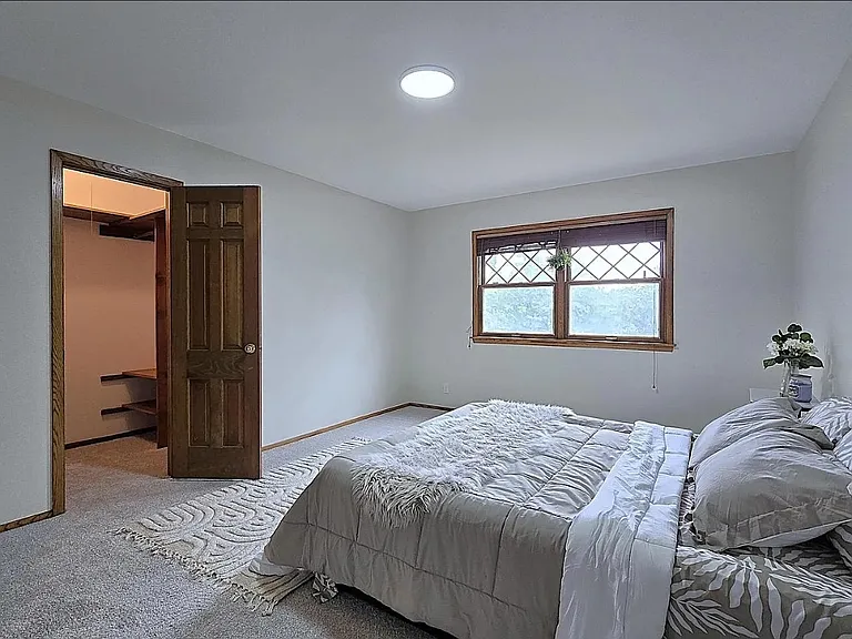W17745 Ann Ave — Photo 15