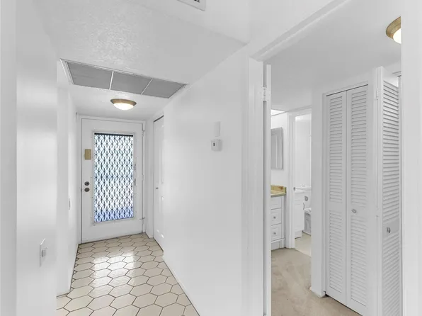 2701 Nassau Bend #D2, Coconut Creek, FL 33066
