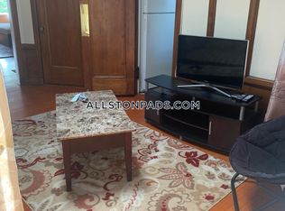 1251 Commonwealth Ave APT 8, Allston, MA 02134