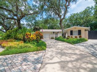 535 Flamevine Ln, Vero Beach, FL 32963