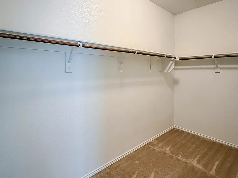 2357 Bernese Ln — Photo 10