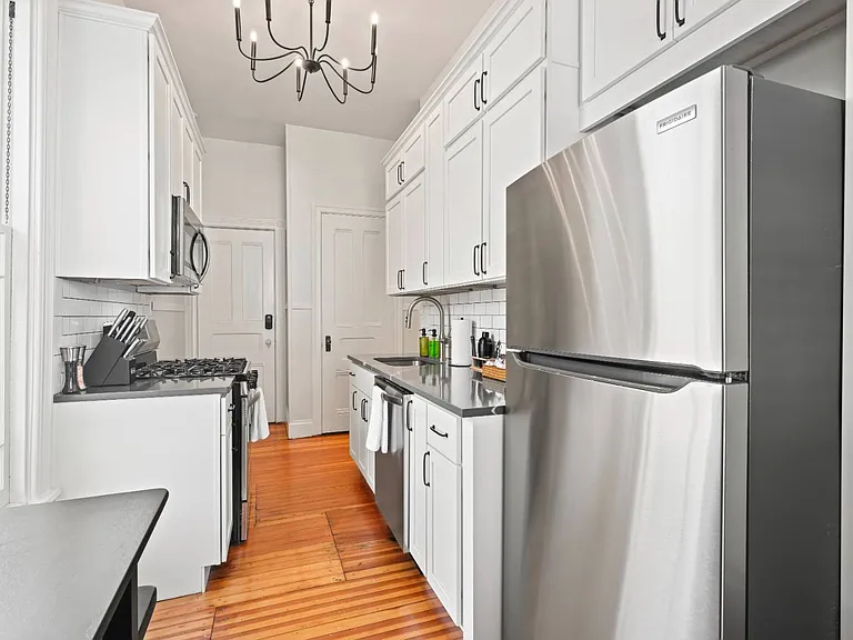 107 Union Ave #2 — Photo 14