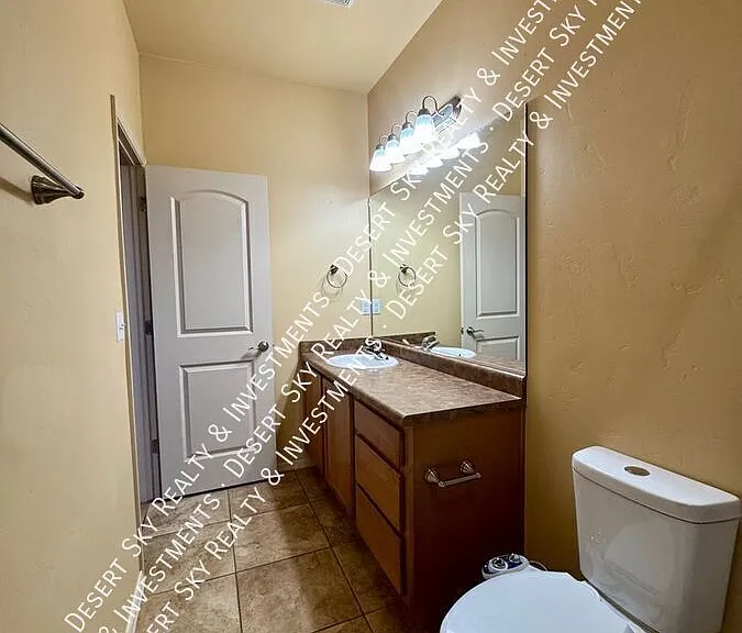 5835 Organ Peak Dr — Photo 16