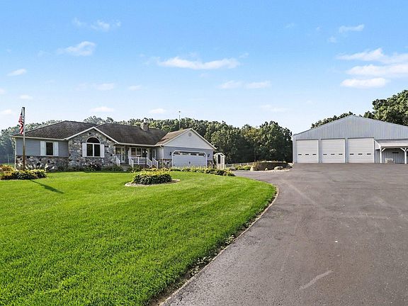 2nd image of 65650 Dailey Rd