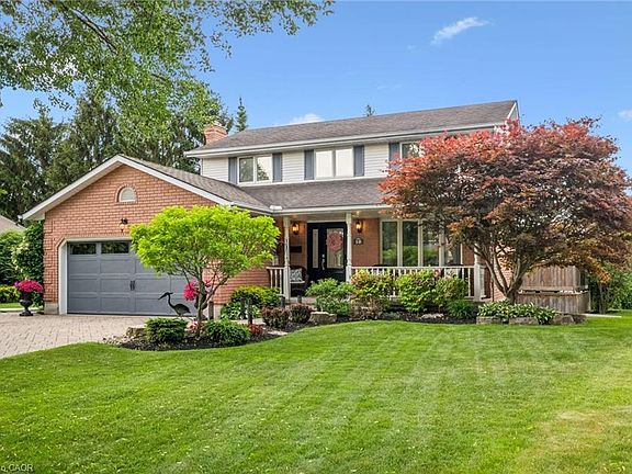 5th image of 18 Dunnington Ct