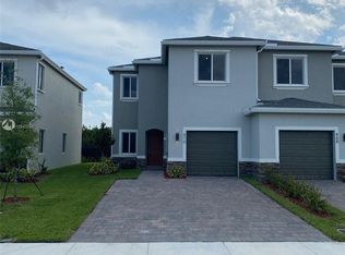 870 SE 19th Pl, Homestead, FL 33034