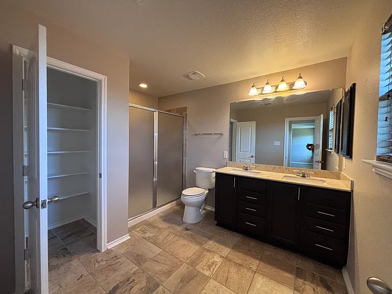 1405 Berlin Ln — Photo 19