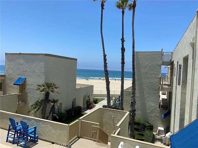 711 Pacific Coast Hwy #324 — Photo 3