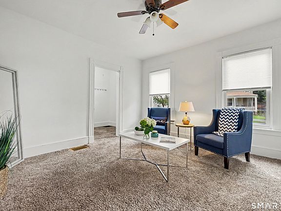 5th image of 24 Beacon Street