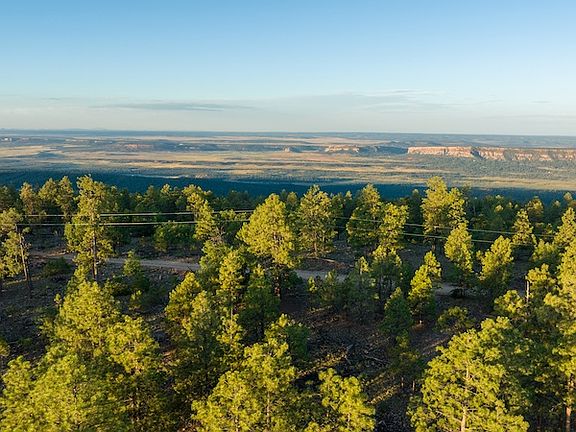 5th image of Elk Haven Rd