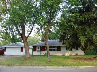 157 104th St W, Bloomington, MN 55420