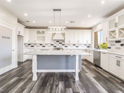 11825 Arenoso Dr, Las Vegas, NV, 89138