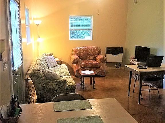 Livingroom from kitchen.