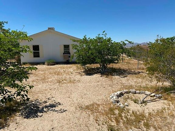 5th image of 8929 Visalia Ave