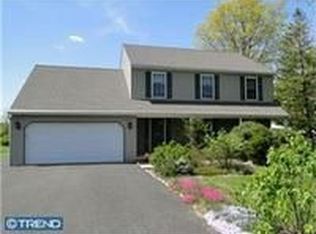 176 Hellertown St, Quakertown, PA 18951