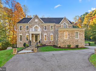 10633 Timberidge Rd, Fairfax Station, VA 22039