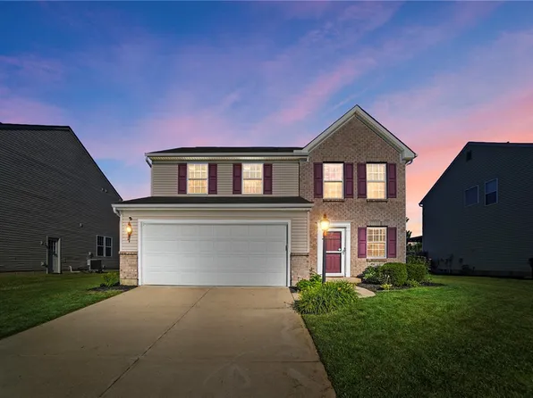 2371 Barnard Dr, Fairborn, OH 45324