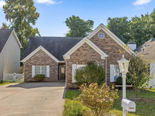 2548 Kingsley Ct, Chattanooga, TN 37421