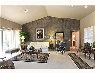 5th image of 9633 Buckhorn Dr