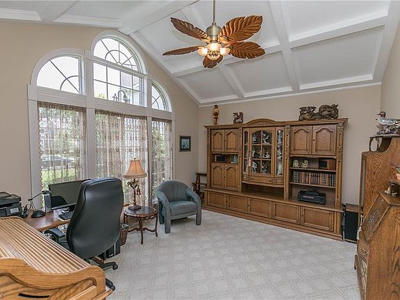 4th image of 16114 Heatherwood Ct