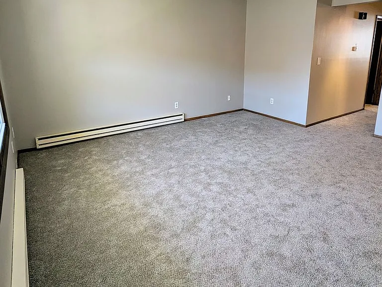449 Dunbar Ave. 7 unit — Photo 9