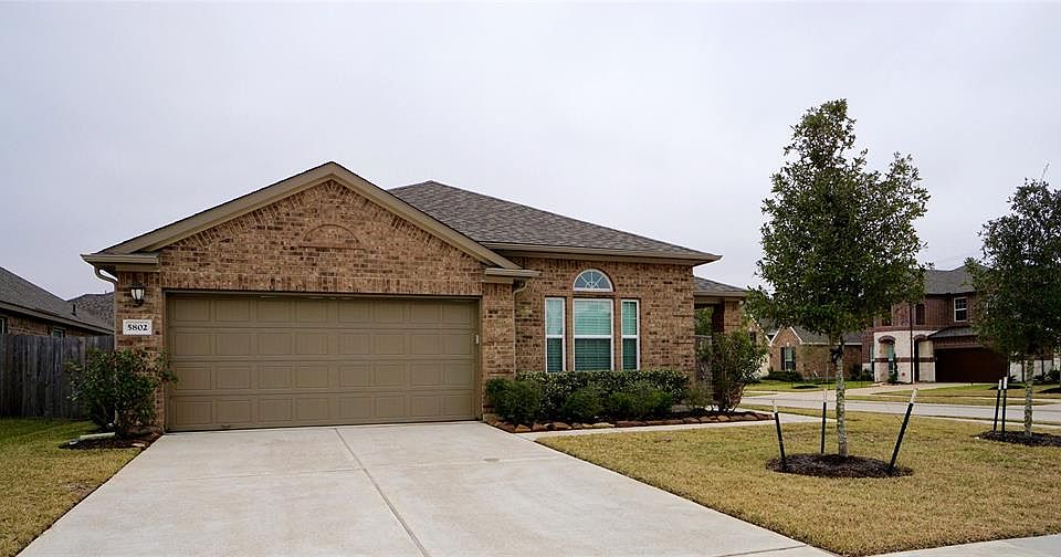 1st image of 5802 Matilda Bay Cir