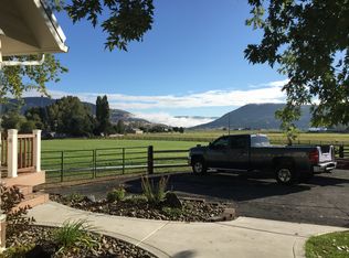 10861 Crystal Springs Rd, Klamath Falls, OR 97603