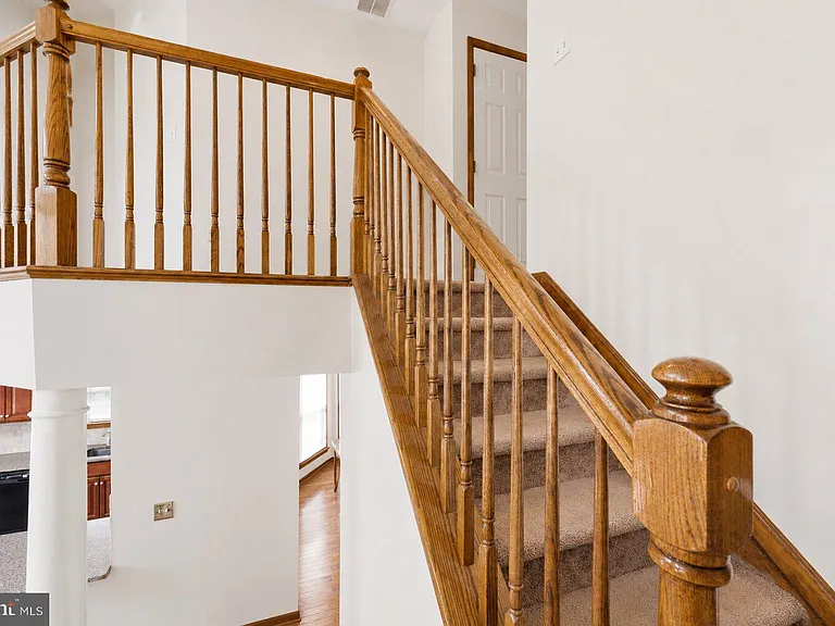 101 Wellington Park Dr — Photo 16