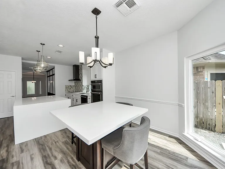 11207 Satin Tail Ln — Photo 13