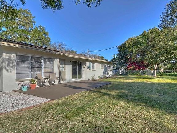 5th image of 3120 Samara Dr
