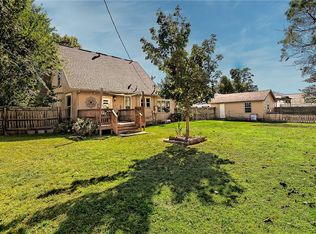 411 NW C St, Bentonville, AR 72712