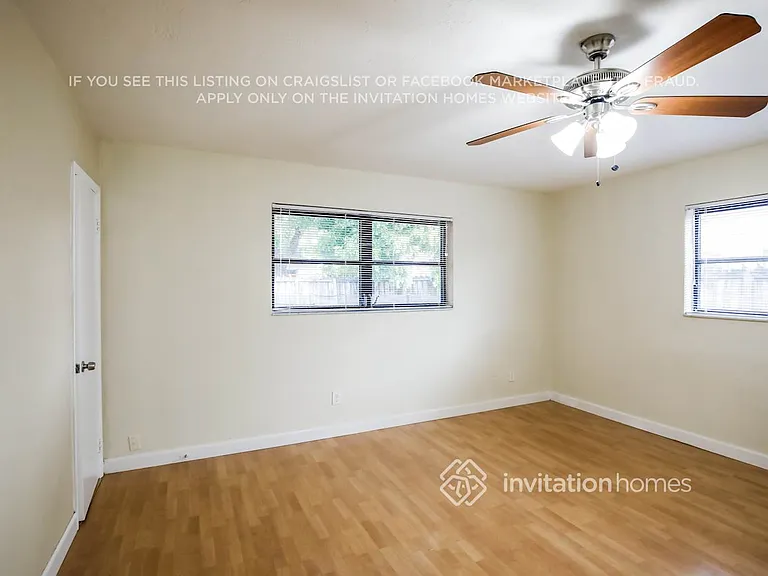 5313 SW 118th Ave — Photo 12