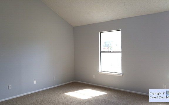 3rd image of 821 Schumacher Dr #1